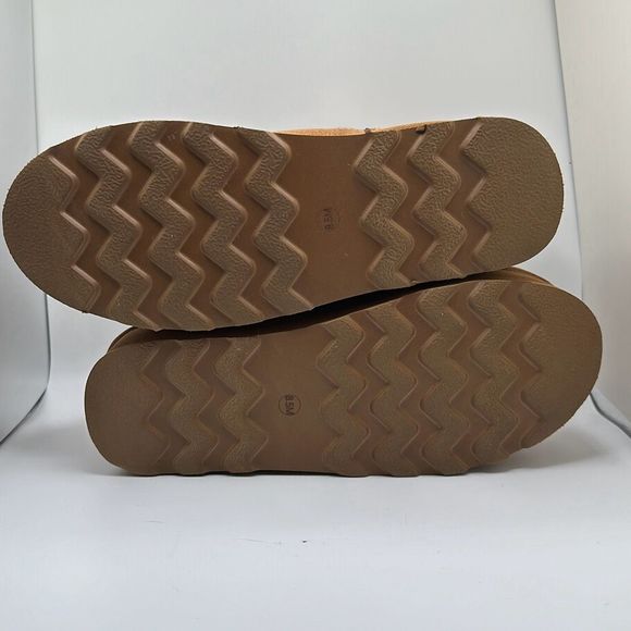 CUSHIONAIRE Women's Genuine Suede pull on platform boot +Memory Foam 8.5 CHESTNU - Picture 5 of 7